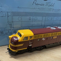 2ND Hand - TrainOrama  - NSWR 42class - 4204 INDIAN RED LOCOMOTIVE -DC Model