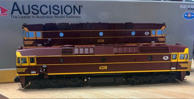 2nd Hand - Auscision - 422 Class Diesel - 42201 Indian Red with Duck Egg Logo DC