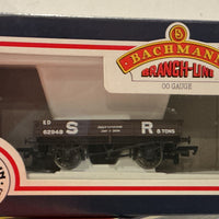 3 PLANK WAGON ‘SR’ Brown #33-454 - BACHMANN BRANCH LINE PRE-OWNED