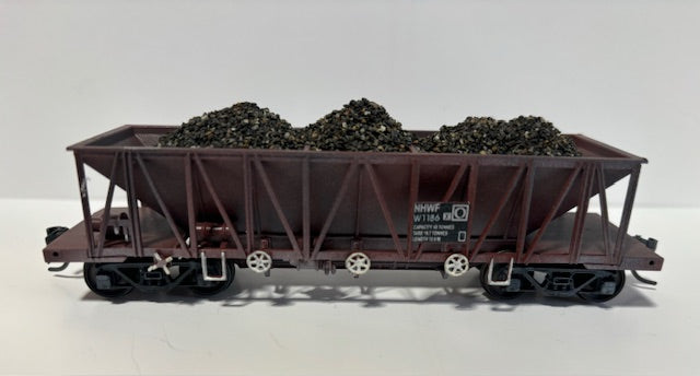 2nd hand - Rails North Models - NHWF Ballast Wagon - NHWF W1186 with Ballast load