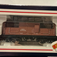25 TON Queen Mary Brake Van BR Brown #33-825 - BACHMANN BRANCH LINE PRE-OWNED