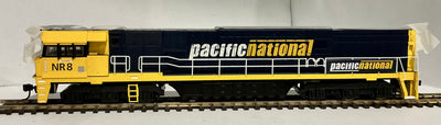 NR 8 Pacific National LOCOMOTIVE original new AUSTRAINS WITH ALL WHEEL PICK UP AND ALL WHEEL DRIVE Chassis -