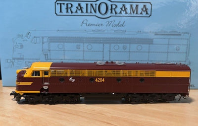 2nd Hand -  TrainOrama NSWGR 4204 Tuscan - DC Locomotive