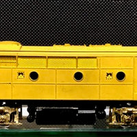 421 Class  NSWGR Locomotive kit Main West Model body kit completely detailed with brass parts, and with a Samhongsa Brass Chassis to be completed unfinished model for sale 2nd hand