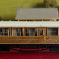 2nd Hand - Hornby OO LNER clerestory “teak” Brake Composite 4237 coach