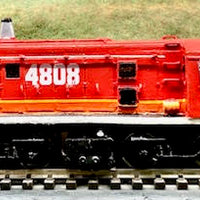 48 class N.S.W.G.R. 4808 S.R.A. Candy Bergs White Metal body kit built Model Locomotive. fitted with Hollywood Foundry Brass Chassis runs & pulls very well.