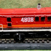 48 class N.S.W.G.R. 4808 S.R.A. Candy Bergs White Metal body kit built Model Locomotive. fitted with Hollywood Foundry Brass Chassis runs & pulls very well.