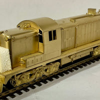 40 CLASS N.S.W.G.R. DIESEL LOCOMOTIVE, IN VERY GOOD NEW CONDITION, UN-PAINTED NEW, TEST RUN. MANSFIELD BRASS MODEL