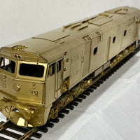 442 CLASS N.S.W.R. DIESEL-ELECTRIC LOCOMOTIVE, IN VERY NEW GOOD CONDITION, UN-PAINTED NEW RUNS VERY WELL. MANSFIELD BRASS MODEL