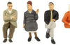 Preiser 1:32 Seated Travellers.   O SCALE