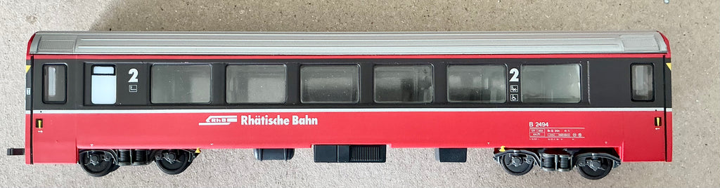 D+R MODELLBAHN 22494 Pass-car EW IV Bernini B2494 RhB pass car HOm 12mm Narrow gauge (PRE-OWNED) HOm 12mm