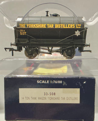 14 TON TANK WAGON “YORKSHIRE TAR DISTILLERS LTD” #33-508 BACHMANN BRANCH LINE PRE-OWNED