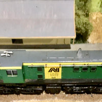 869 CLASS AUSTRALIAN NATIONAL DCC (address 869) LOCOMOTIVE Powerline body on a AR Kits 45 Class Chassis selling as is, handrails missing, in good running order, no original box 2nd Hand HO