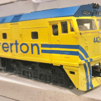 442s4 SILVERTON Repainted 1st Run fitted with DCC non-sound decoder fitted will run on DC&DCC track, AUSTRAINS HO 2ND HAND