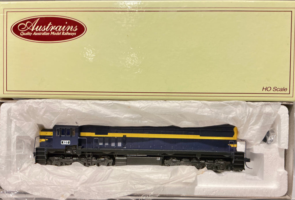 X Class X37 Vic Railways Blue livery LOCOMOTIVE original new AUSTRAINS WITH ALL WHEEL PICK UP AND ALL WHEEL DRIVE Chassis -