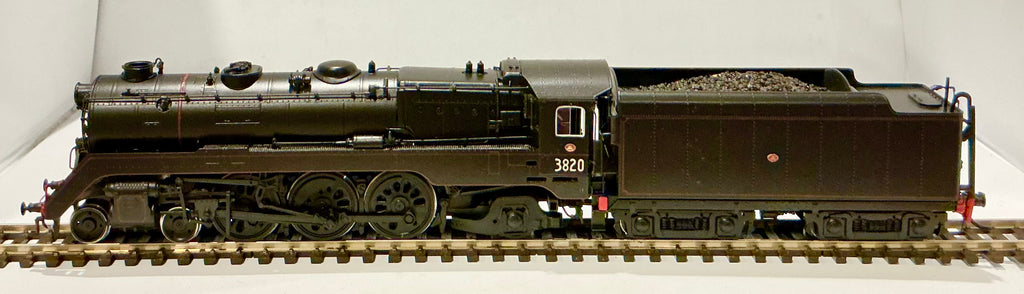 C3820 C38 Class BRASS 4-6-2 STANDARD NSWGR, IN VERY GOOD CONDITION, PROFESSIONALLY PAINTED, RUNS VERY WELL. MANSFIELD BRASS MODEL (Copy)