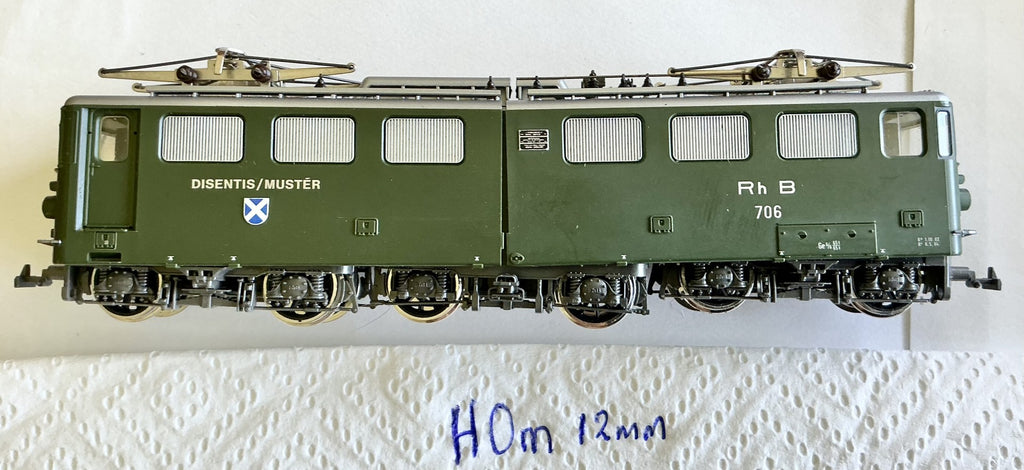 BEMO 1254-6 Electric Locomotive Ge 6/6 RhB 702 DISENTIS/MUSTER  Narrow gauge  (PRE-OWNED) HOm 12mm