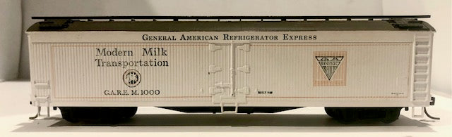 USA BOX CAR - HO MODEL - ATHEARN, Modern Milk Transportation GAREM BUILT MODEL no original box, see photos for condition - USA MODEL
