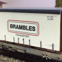 CON 013 - InFront Models -  Brambles 20ft Tautliner container kit (1) by  HO