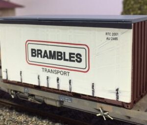 CON 013 - InFront Models -  Brambles 20ft Tautliner container kit (1) by  HO