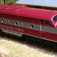 GM32 AUSTRNLIAN NATIONAL RAILWAYS Locomotive Maroon/Silver LIMA MODEL - 2nd hand (Copy)