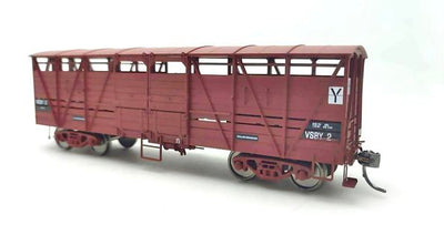 Pack D CATTLE 3-PACK Wagons MF15, MF22, MF2 VIC-RAILWAYS IXION Model Railways: NOW IN STOCK