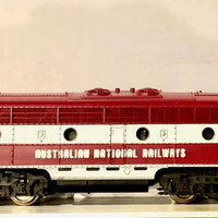 GM32 AUSTRNLIAN NATIONAL RAILWAYS Locomotive Maroon/Silver LIMA MODEL - 2nd hand (Copy)