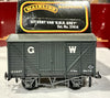 Mainline 37414 12Ton van GWR OO-HO PRE-OWNED MINT CONDITION