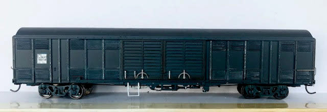 NLKY 18601 W NSWGR small weathering Louvre van with metal wheels & Kadee couplers  "AUSCISION MODELS"  2nd hand