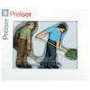 Preiser 1:32 Farmers with scythe and ptich fork   O SCALE