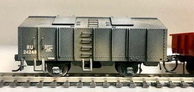 RU 24248 WEATHERED Grain Hopper Wagon NSWGR - Kadee Couplers, Metal Wheels - two available - TrainOrama - PRE-OWNED 2nd hand