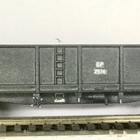 GP 2974 Concentrate NSWR wagon GRAY WEATHERED built with KD couplers, metal wheels, detailed underbody chassis. - Silvermaz Model 2ND HAND