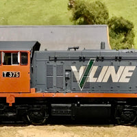 T375 CLASS V/LINE DCC (address 375) LOCOMOTIVE sell as is handrails missing, in good running order, no original box 2nd Hand HO