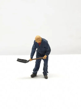 Andlan Models -AIM-(F09s-87) UNPAINTED AIM- HO Fireman (Bald Lenny)