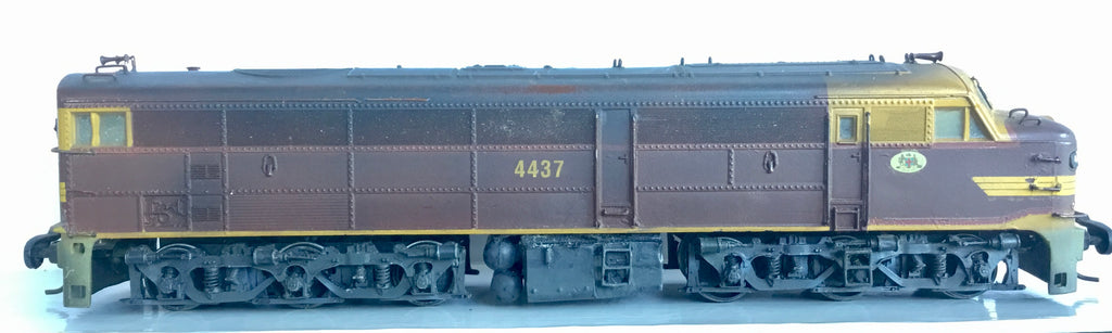 4437 Locomotive Lima body detailed heavy weathering 4437 remounted on a Athearn all drive all pick up power chassis  DC 2nd Hand