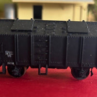 2nd Hand - RU 24116 Grain Hopper Wagon NSWGR - Kadee Couplers, Metal Wheels - Trainorama