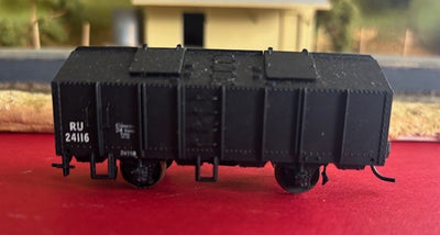 2nd Hand - RU 24116 Grain Hopper Wagon NSWGR - Kadee Couplers, Metal Wheels - Trainorama