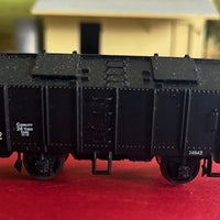 2nd Hand - RU 24942 Grain Hopper Wagon NSWGR - Kadee Couplers, Metal Wheels - Trainorama