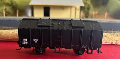 2nd Hand - RU 25161 Grain Hopper Wagon NSWGR - Kadee Couplers, Metal Wheels - Trainorama