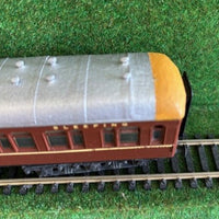 2nd Hand - LIMA Tam Car 1892 KADEE couplers and metal wheels
