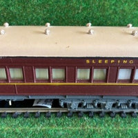2nd Hand - LIMA -  MAL 888 Sleeping Car KADEE couplers and metal wheels