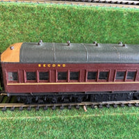 2nd hand - LIMA MFE 2nd class passenger car NSWGR with metal wheel & Kadee couplers (Copy)