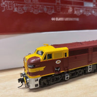 2nd Hand - 4401 NSW-SRA 44 Class Tuscan Locomotive DC - HO TrainOrama's  - NSWGR