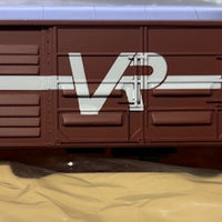 Pre Owned VLCX324 VR LOUVRE VAN Metal Wheels - Kadee Couplers - TRAINORAMA MODEL HO Victorian Railways.