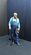 Andlan Models -UNPAINTED  Fireman Standing with shovel  E  HO Scale (F13-87)