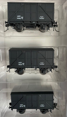 ABV Pk3 Masonite Casula Hobbies RTR : NSWR ABV Arnott’s Biscuit Van with MASONITE SIDING IMPERIAL :  3 Vans. : Grey ABV 9446, Grey ABV 4433, Grey ABV 8797   NOW IN STOCK. *