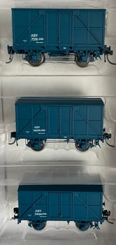 ABV Pk5: NSWR ABV Arnott’s Biscuit Van with PTC BLUE  METRIC : 3 Vans :   7591, 14699,  5466 .