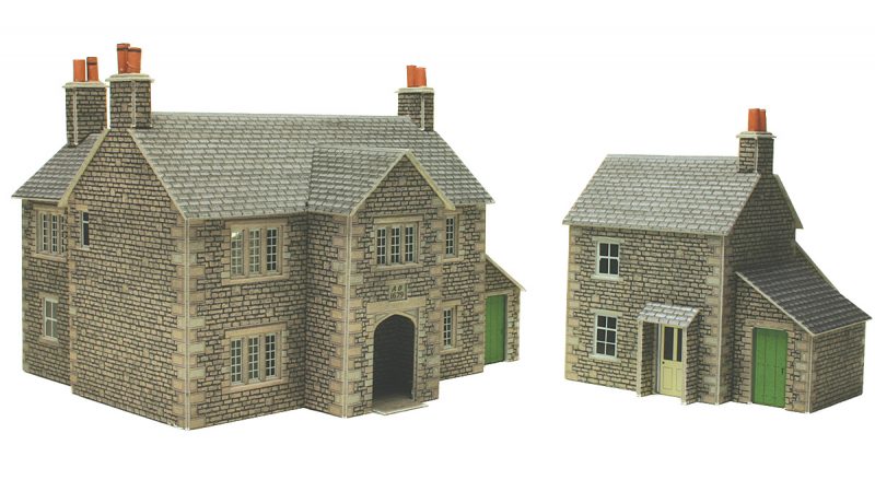 Metcalfe - Manor Farm House -  OO/HO  Ready Cut Card Kits