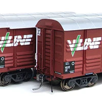 On Track Models - VLVX-03 - VICTORIAN 40'2" LOUVRE VAN- V/LINE Logo