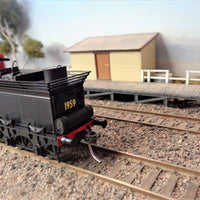 V 6* 1959 Z19 DCC SOUND, Cut-A-Way Cab, No Headlight, with Marker Lights, BP 6 wheel Tender, Casula Hobbies Model Railways. RTR.